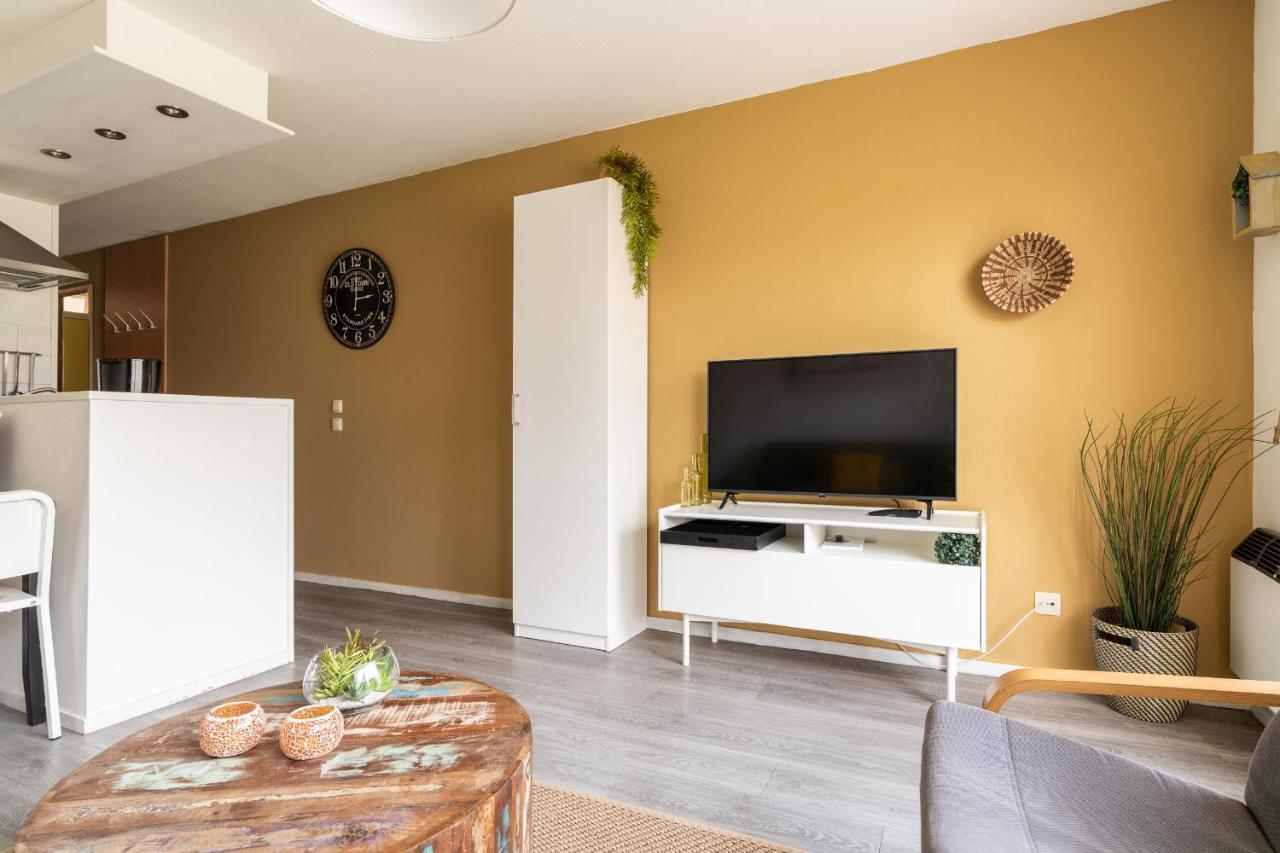 Appartement De Kompaan, Resort Amelander Kaap ฮอลลุม ภายนอก รูปภาพ